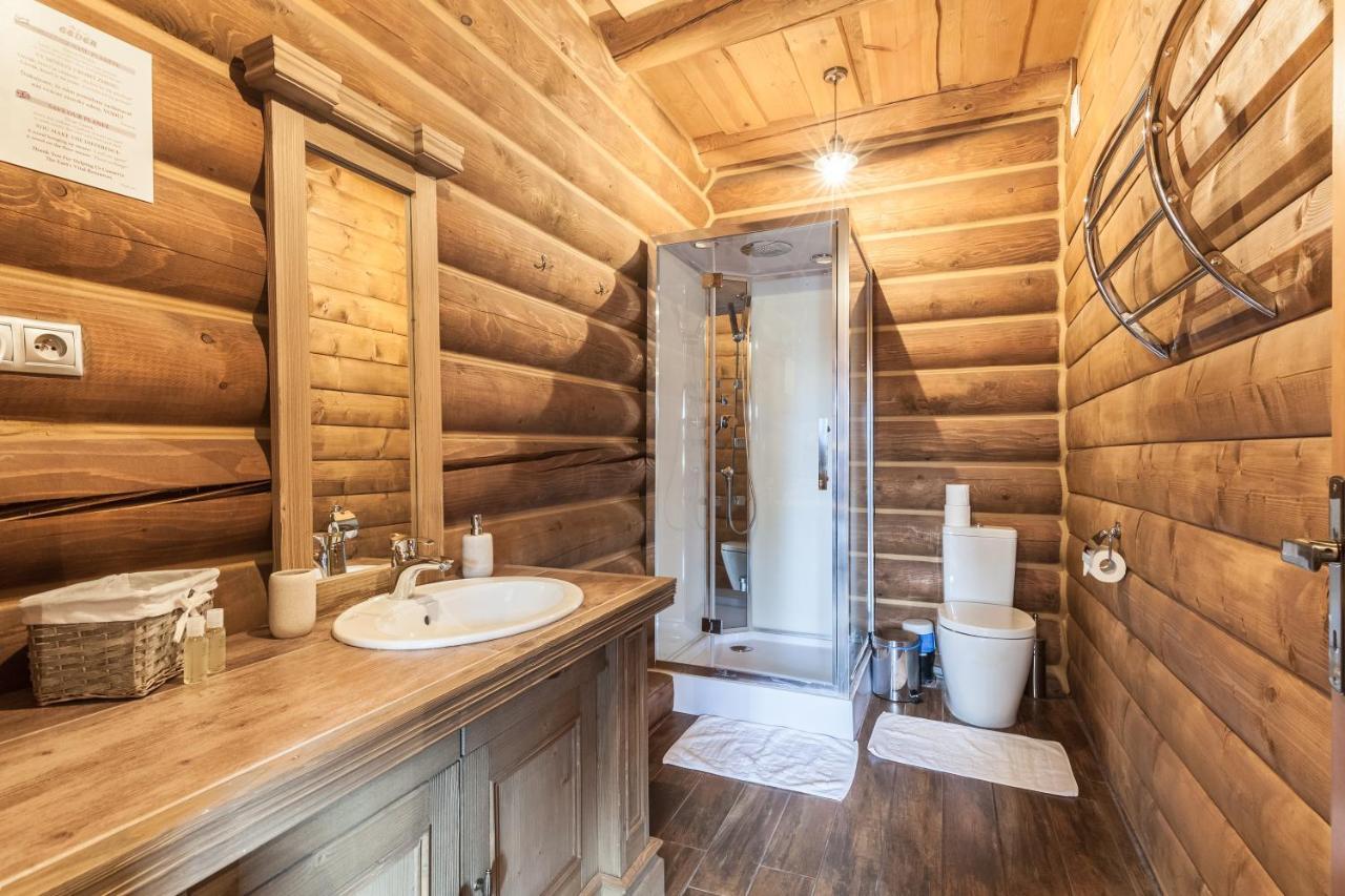 Penzión pre hostí Wellness Ceder 4*